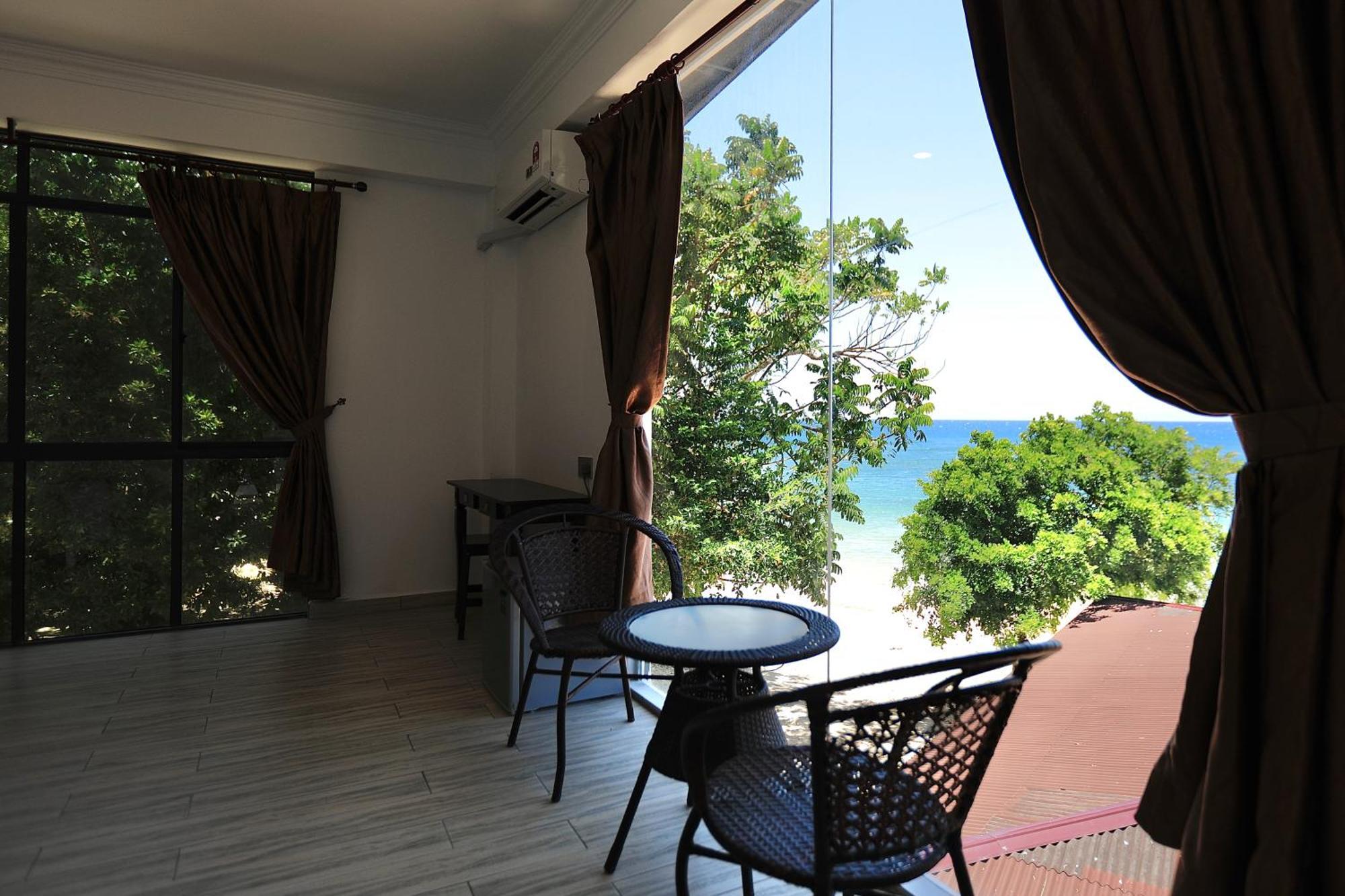 Dolphin Bay Island Resort Kota Belud Экстерьер фото